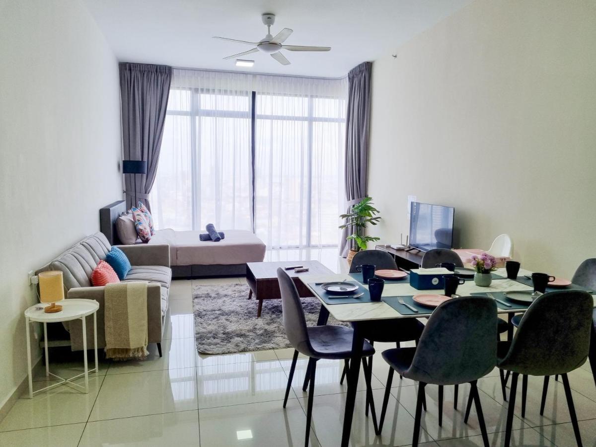 Lavish Beacon Executive Suites By Bin Dao Wu Homestay Penang George Town Exteriér fotografie